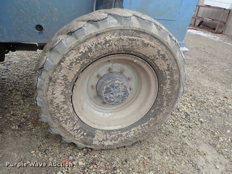 image for item FF9330 2006 SkyTrak 8042 telehandler