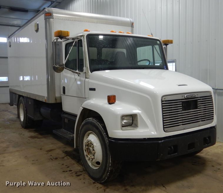 image for item FU9058 1997 Freightliner FL70 lube box truck