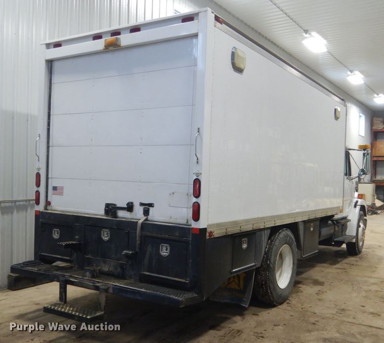 image for item FU9058 1997 Freightliner FL70 lube box truck