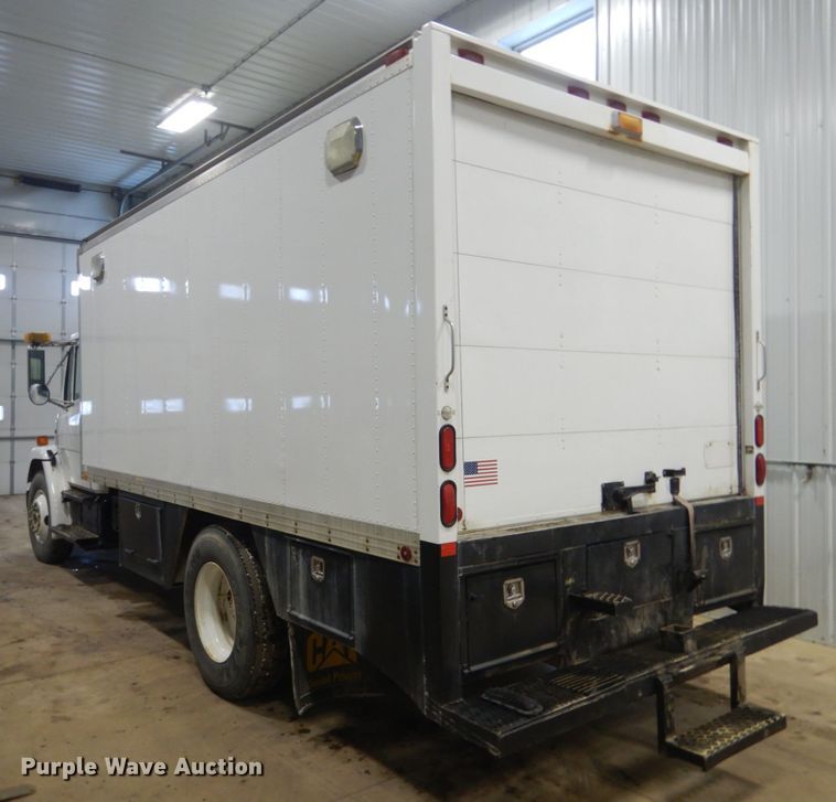 image for item FU9058 1997 Freightliner FL70 lube box truck