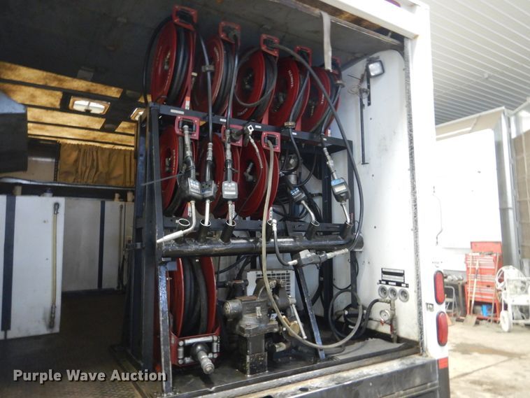 image for item FU9058 1997 Freightliner FL70 lube box truck