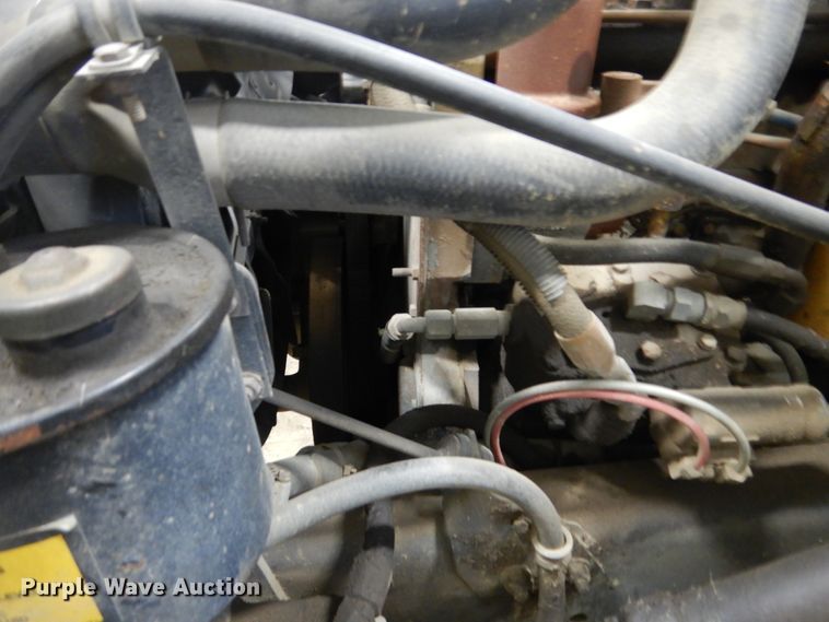 image for item FU9058 1997 Freightliner FL70 lube box truck