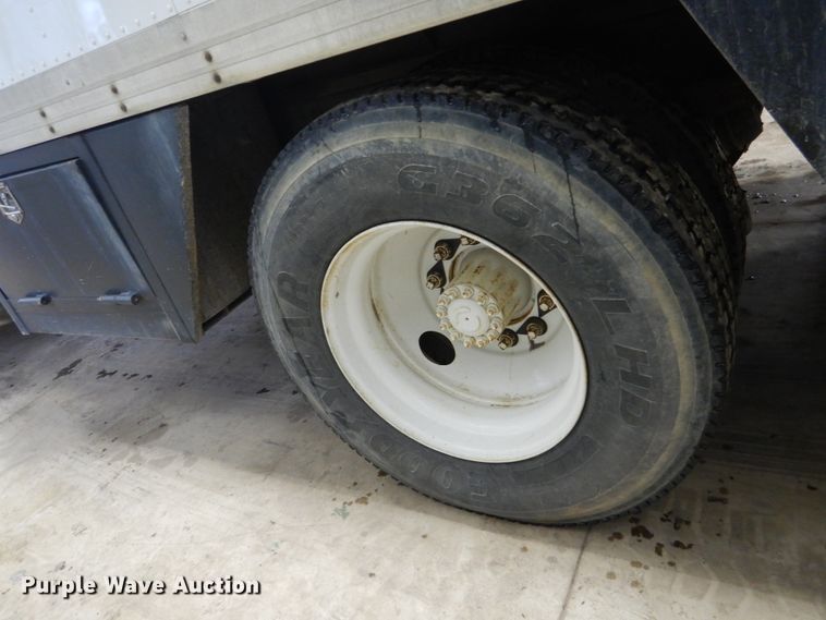 image for item FU9058 1997 Freightliner FL70 lube box truck