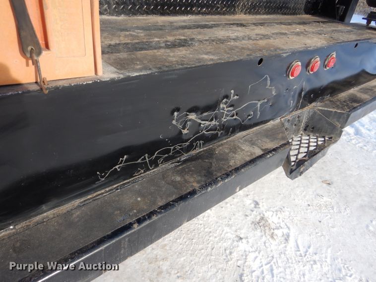 image for item FU9059 2003 GMC C6500 service truck