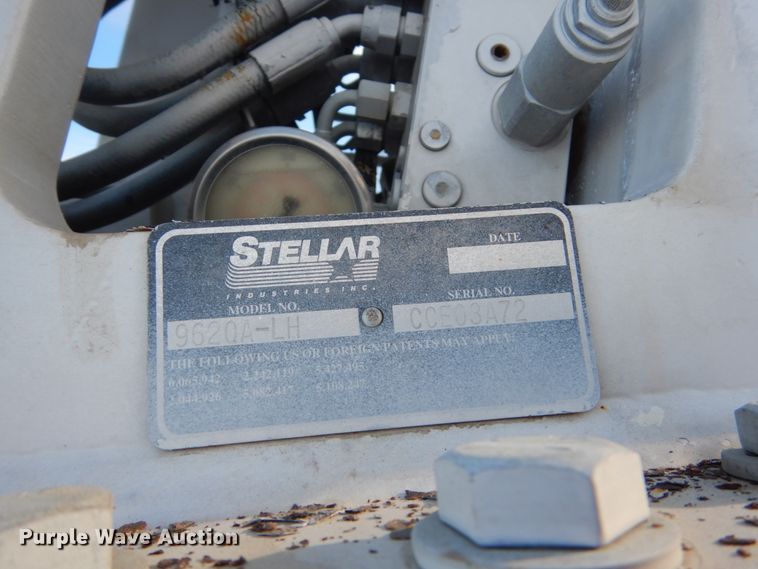 image for item FU9059 2003 GMC C6500 service truck