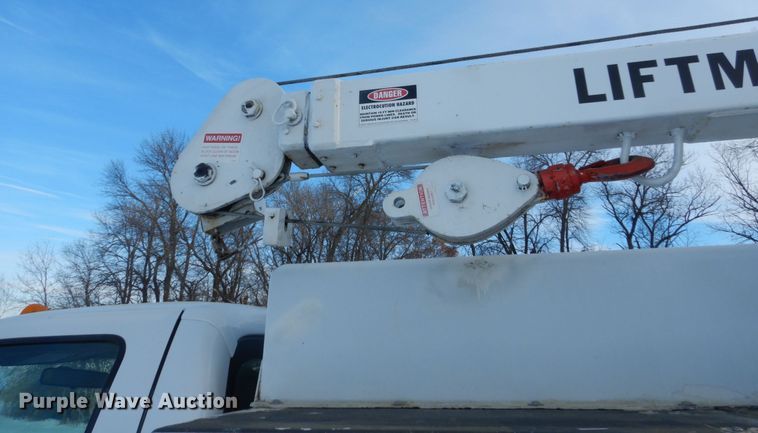 image for item FU9060 2011 Ford F550 service truck