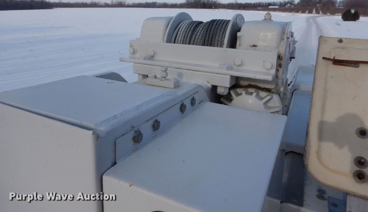 image for item FU9060 2011 Ford F550 service truck