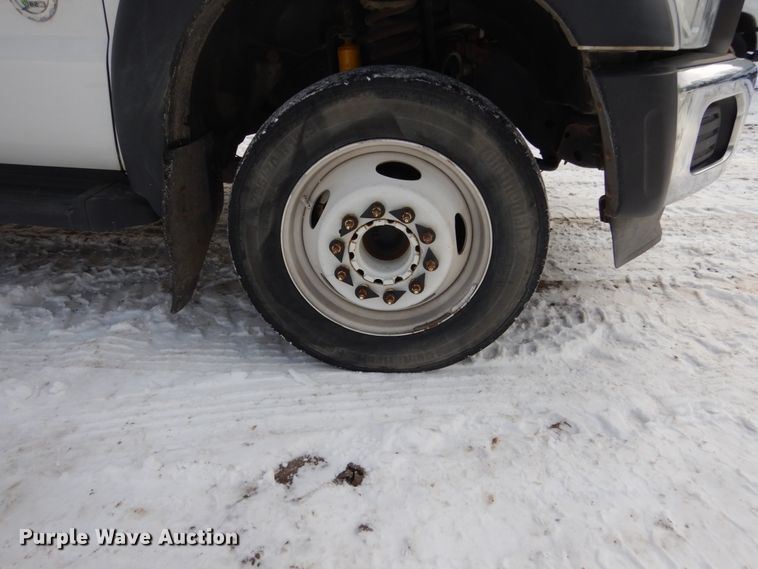 image for item FU9060 2011 Ford F550 service truck