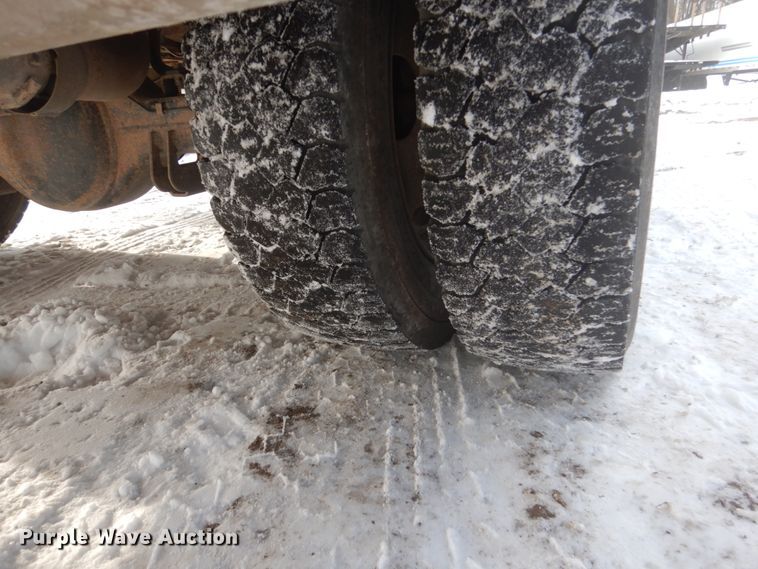 image for item FU9060 2011 Ford F550 service truck