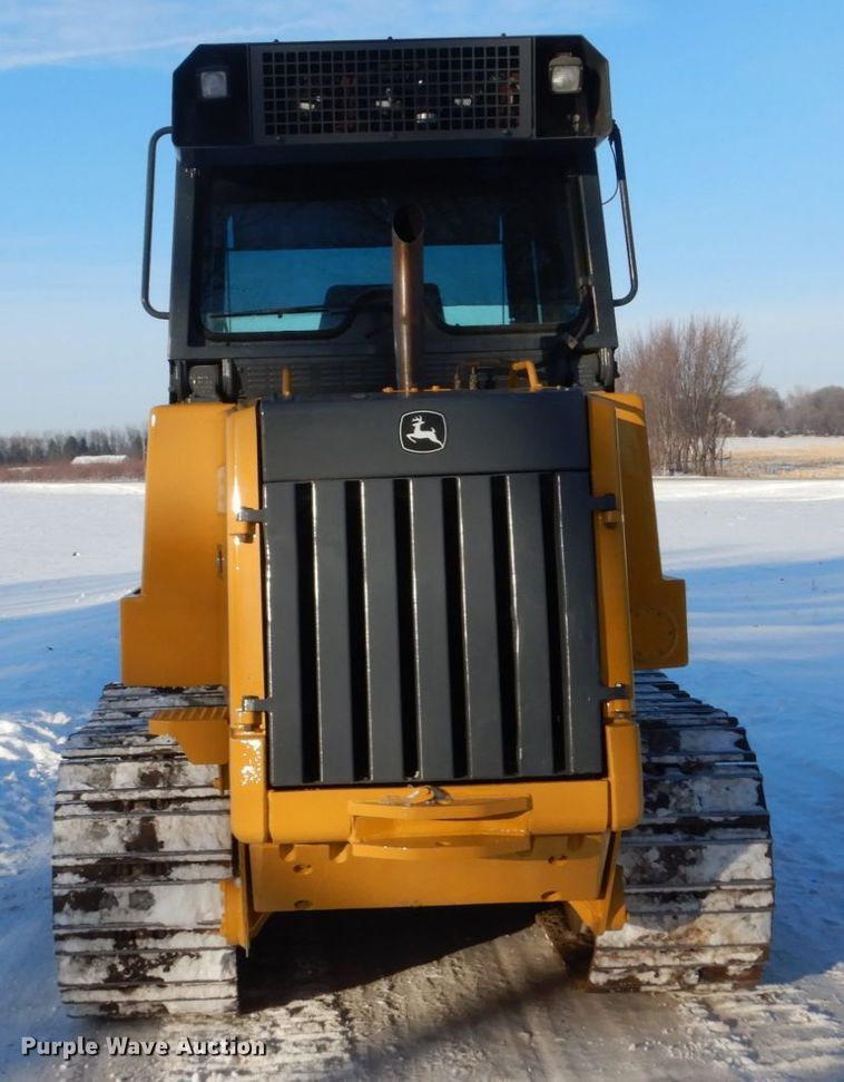 image for item FU9065 2002 John Deere 655C track loader