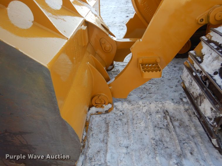 image for item FU9065 2002 John Deere 655C track loader