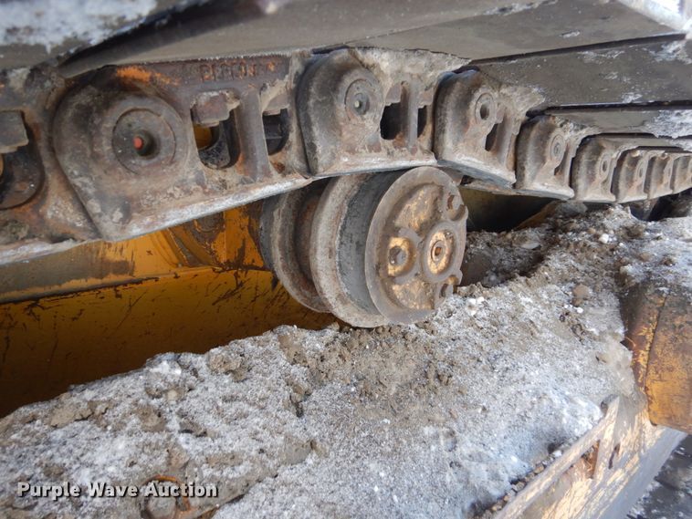 image for item FU9065 2002 John Deere 655C track loader