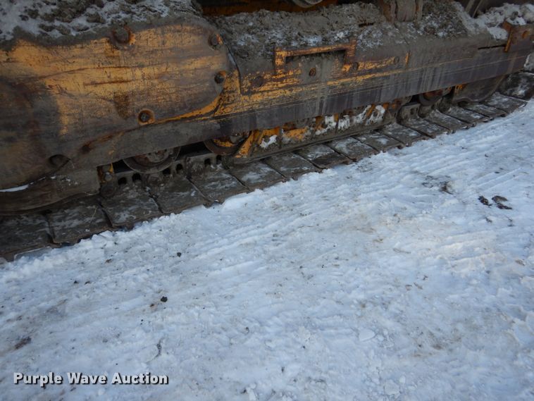 image for item FU9065 2002 John Deere 655C track loader