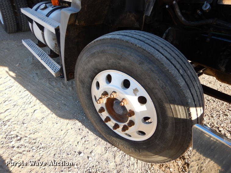 image for item GB9621 2003 Mack CH600 dump truck