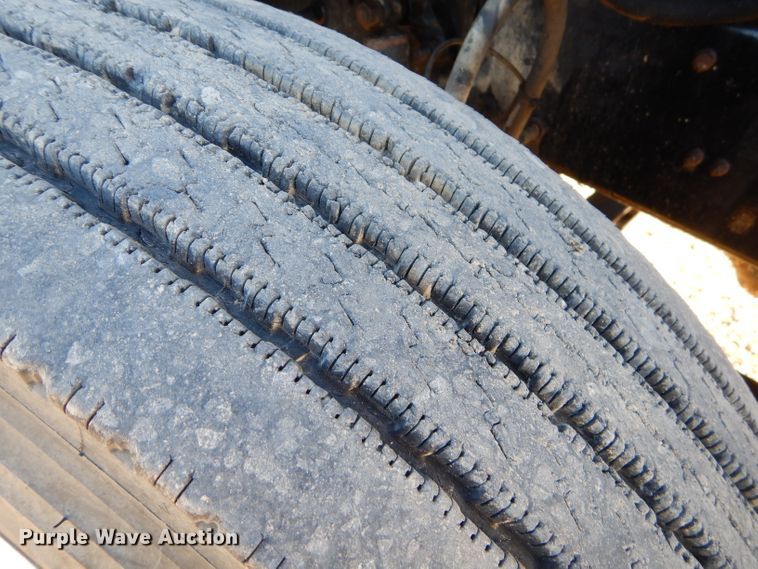 image for item GB9621 2003 Mack CH600 dump truck