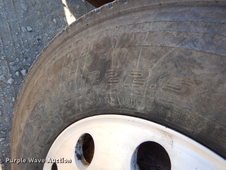 image for item GB9621 2003 Mack CH600 dump truck