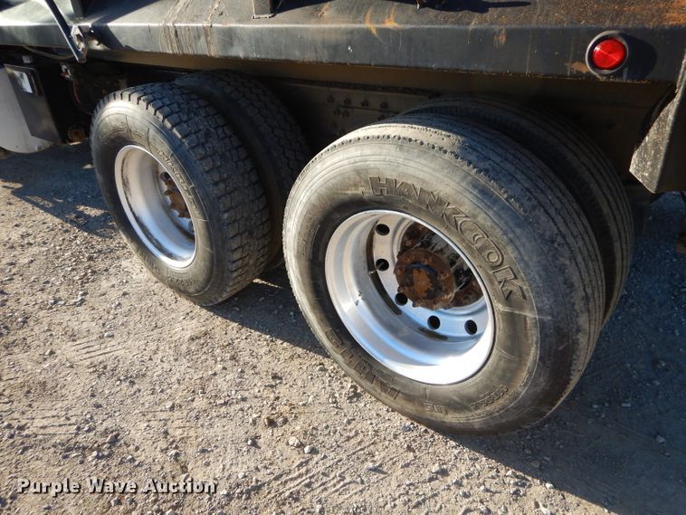 image for item GB9621 2003 Mack CH600 dump truck