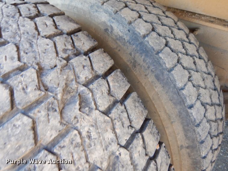 image for item GB9621 2003 Mack CH600 dump truck