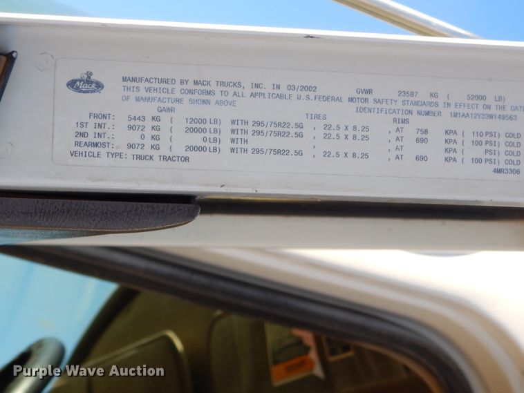 image for item GB9621 2003 Mack CH600 dump truck