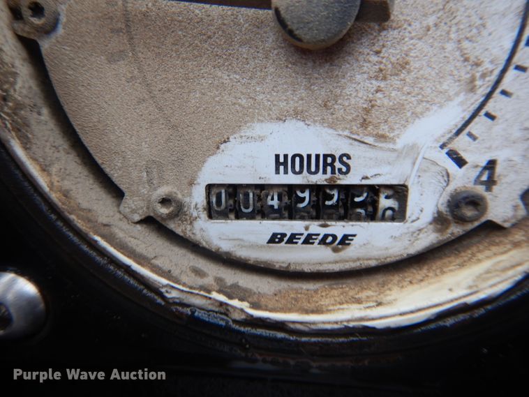 image for item GE9036 2003 Roadtec RP155 paver