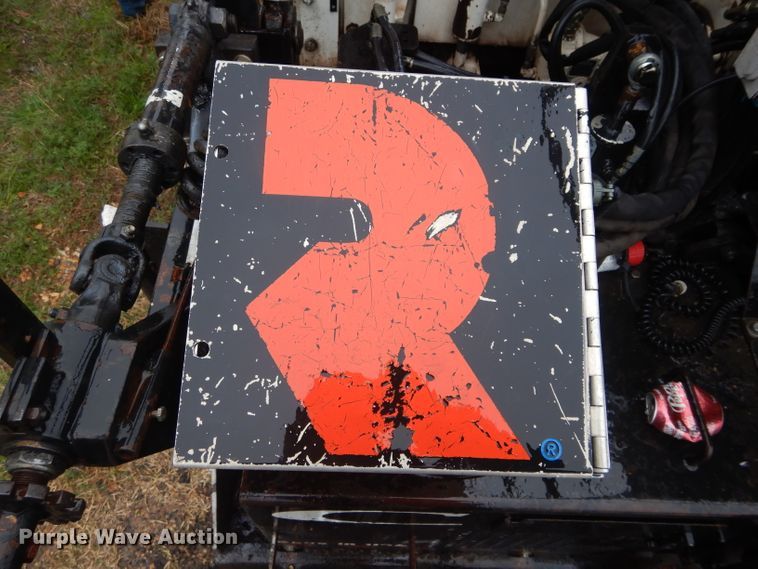 image for item GE9036 2003 Roadtec RP155 paver