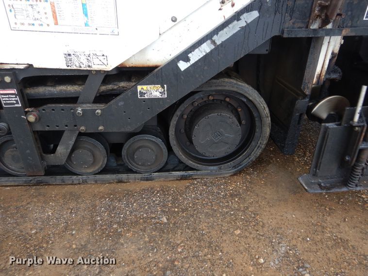image for item GE9036 2003 Roadtec RP155 paver