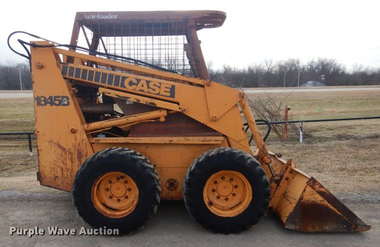 image for item GF9015 1985 Case 1845B skid steer