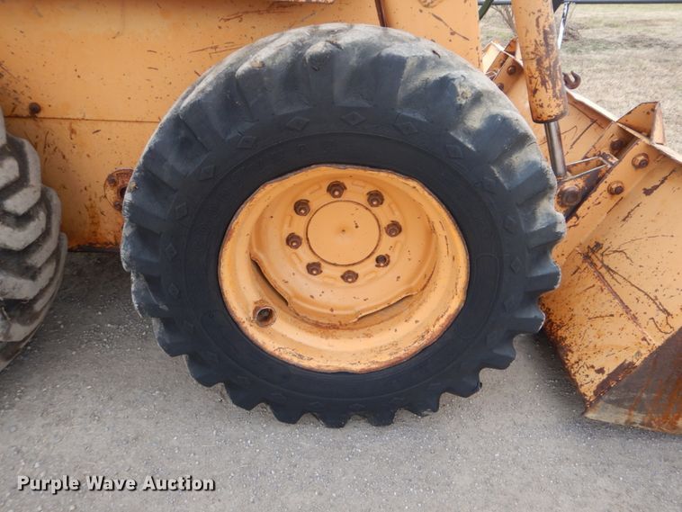 image for item GF9015 1985 Case 1845B skid steer