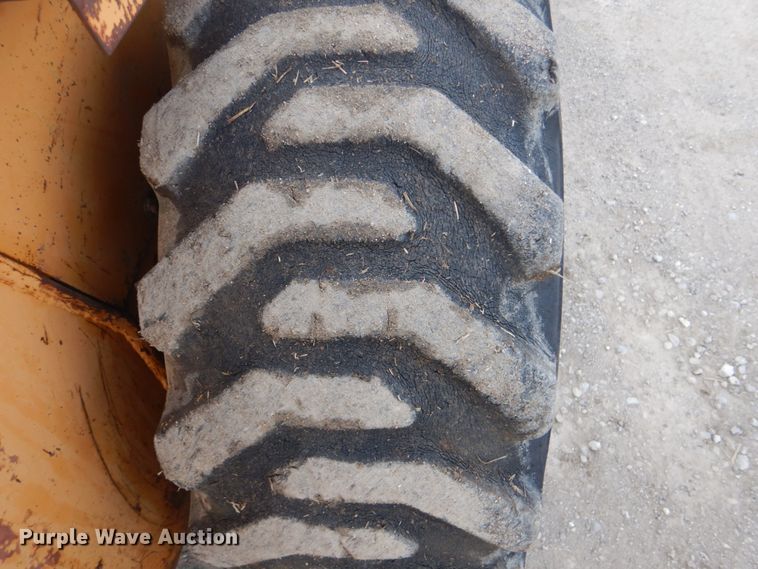 image for item GF9015 1985 Case 1845B skid steer