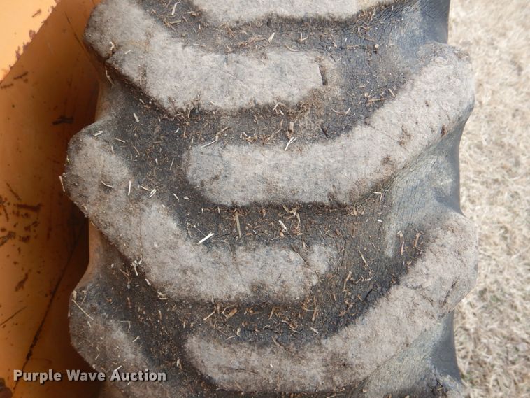 image for item GF9015 1985 Case 1845B skid steer