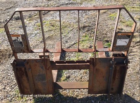 image for item GF9015 1985 Case 1845B skid steer