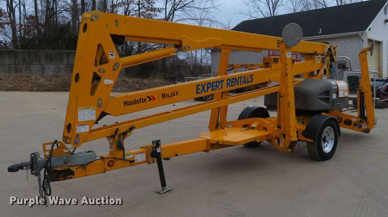 image for item GI9043 2009 Bil-Jax 5533A boom lift