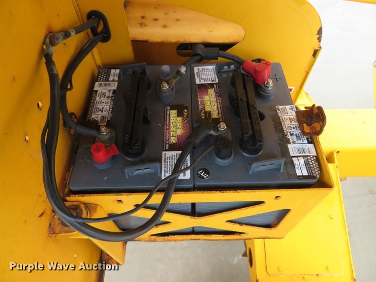 image for item GI9043 2009 Bil-Jax 5533A boom lift