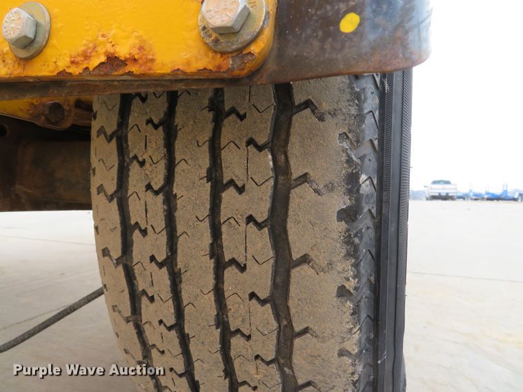 image for item GI9043 2009 Bil-Jax 5533A boom lift