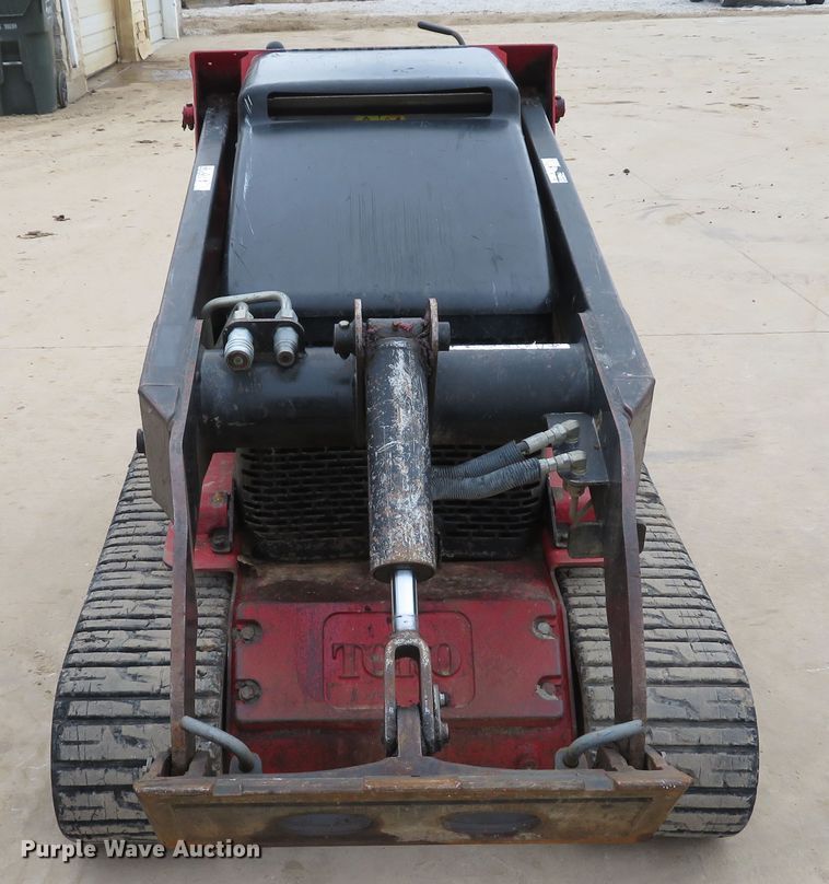 image for item GI9044 2013 Toro Dingo TX525 compact utility loader