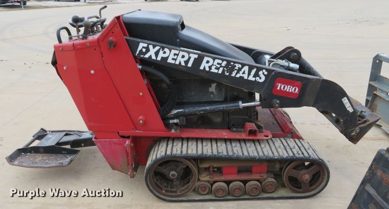 image for item GI9044 2013 Toro Dingo TX525 compact utility loader