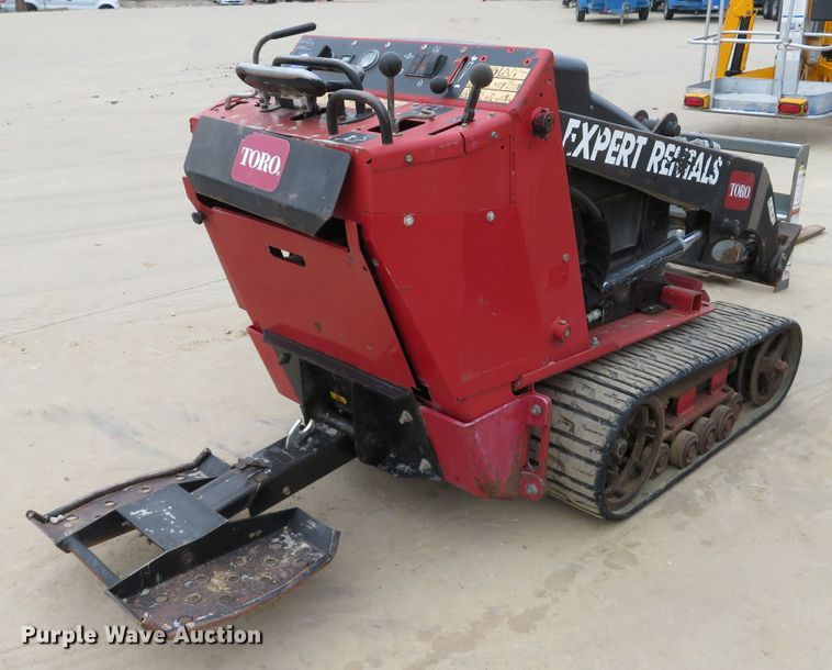 image for item GI9044 2013 Toro Dingo TX525 compact utility loader