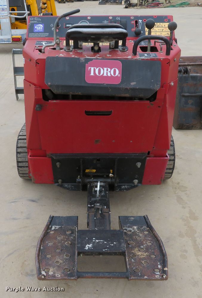 image for item GI9044 2013 Toro Dingo TX525 compact utility loader