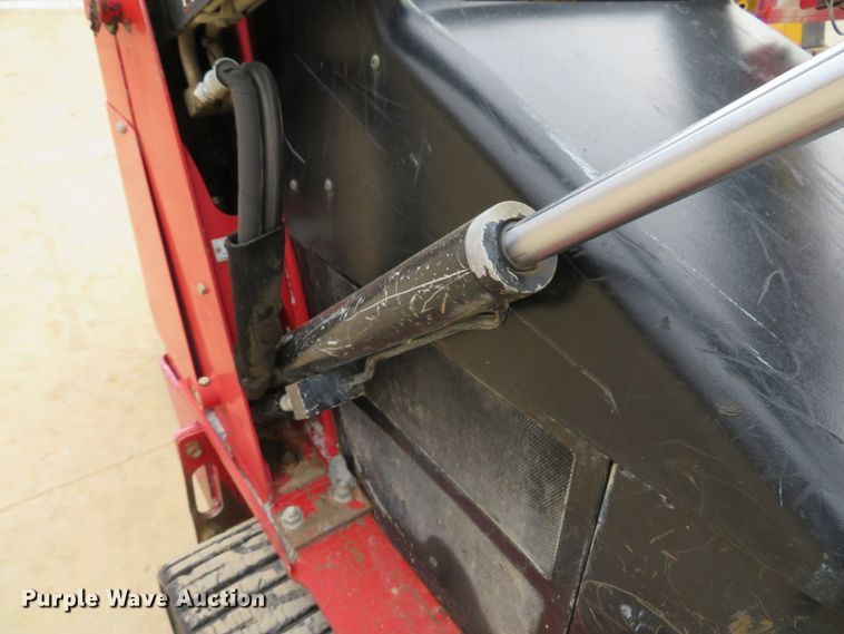 image for item GI9044 2013 Toro Dingo TX525 compact utility loader