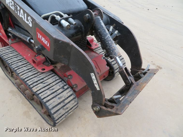 image for item GI9044 2013 Toro Dingo TX525 compact utility loader