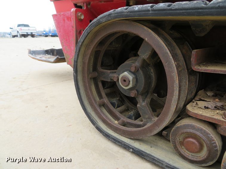 image for item GI9044 2013 Toro Dingo TX525 compact utility loader