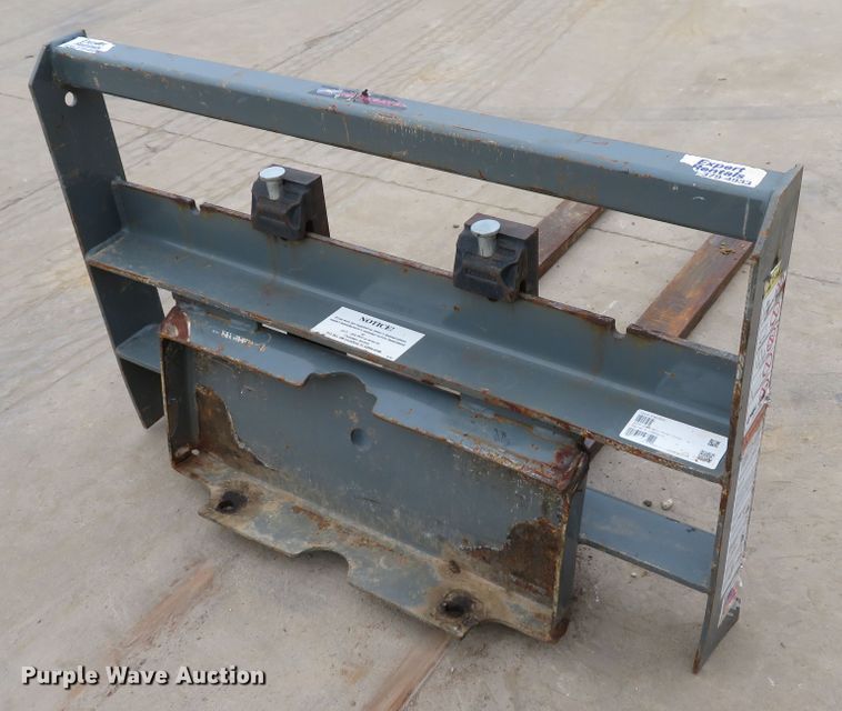 image for item GI9044 2013 Toro Dingo TX525 compact utility loader