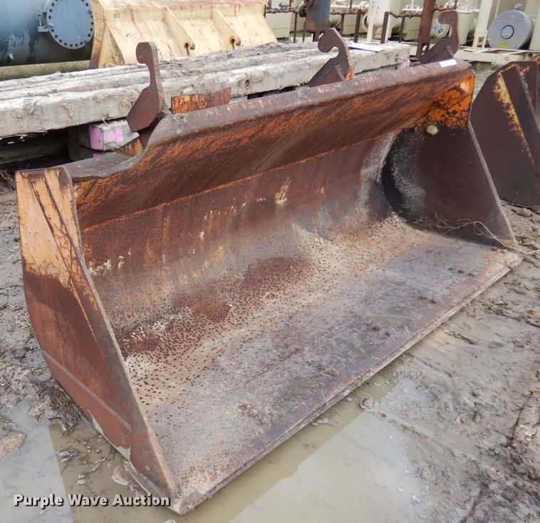 image for item GJ9255 100"W loader bucket