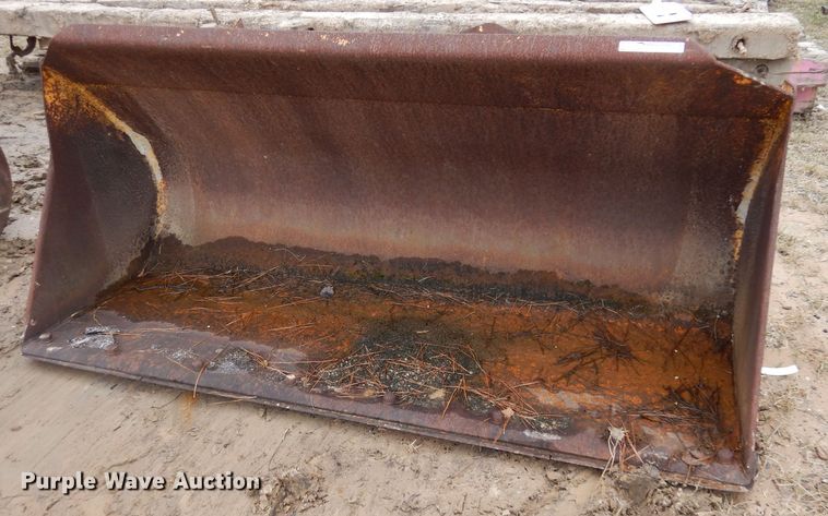 image for item GJ9256 95"W loader bucket