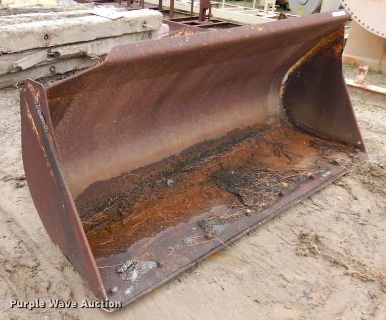 image for item GJ9256 95"W loader bucket