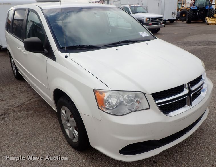 image for item DC1421 2012 Dodge Grand Caravan van