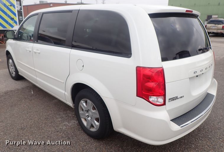image for item DC1421 2012 Dodge Grand Caravan van