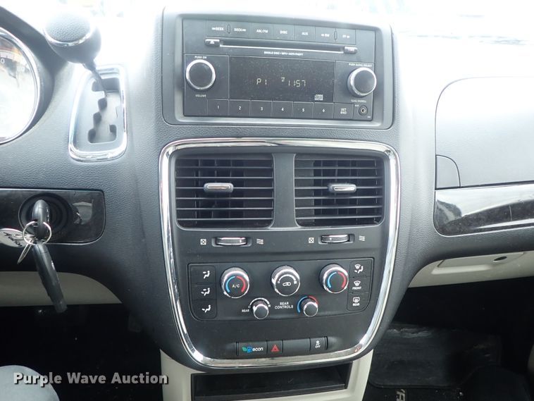 image for item DC1421 2012 Dodge Grand Caravan van