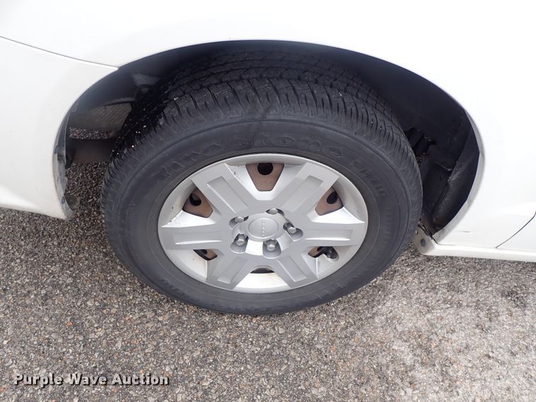 image for item DC1421 2012 Dodge Grand Caravan van