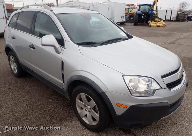 image for item DC1422 2012 Chevrolet Captiva SUV